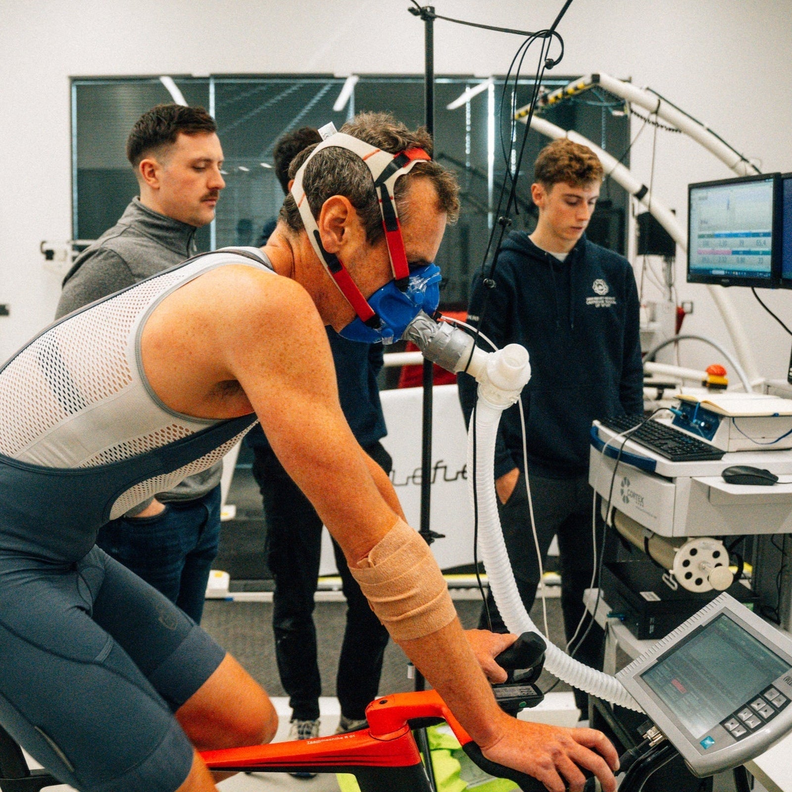 Alistair Brownlee on Heat Acclimation: From Beijing Lessons to Your Body's Heat Armour - truefuels